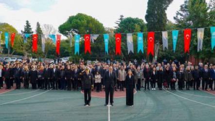 10 Kasım Atatürk’ü Anma Programı kapsamında, Beşiktaş Kaymakamımız ve kurum temsilcilerimizle Çelenk Sunma Töreni’ni gerçekleştirdik.