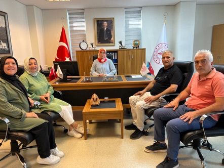 Yeşilay Ziyareti ve Uyuşturucu İle Mücadele Yürüyüşüne Katılım Sağladık